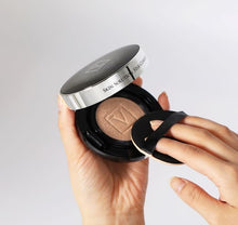 Load image into Gallery viewer, FAU SKIN SOLUTION STAR CUSHION with REFILL (15g+15g)
